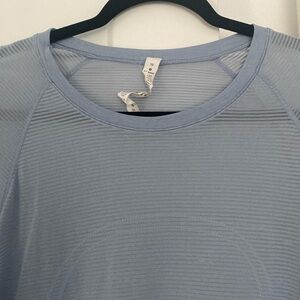 Lululemon Swiftly Top, Shear Size 10